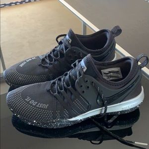 Womens Free Tr 7 Selfie Running training shoe 6.5